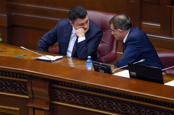Արա Բաբլոյանն ու Էդուարդ Շարմազանովը Արա Բաբլոյանն ու Էդուարդ Շարմազանովը - Sputnik Արմենիա
