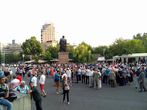 митинг на площади Свободы в Ереване митинг на площади Свободы в Ереване - Sputnik Армения