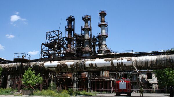 Пожар на каучуковом заводе Наирит в Ереване - Sputnik Արմենիա