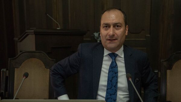 Министр юстиции Армении Артак Зейналян на заседании правительства (17 мая 2018). Еревaн - Sputnik Армения