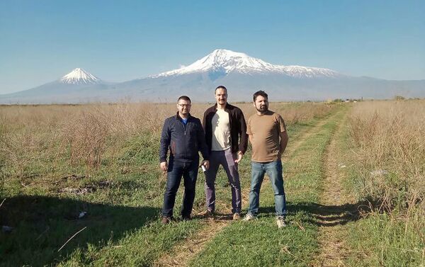 Դուդուկի միջազգային փառատոնի նկարահանող խումբը Հայաստանում - Sputnik Արմենիա