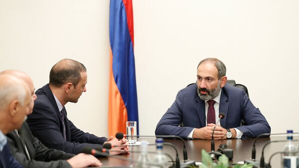 Արմեն Գրիգորյանն ու Նիկոլ Փաշինյանը - Sputnik Արմենիա