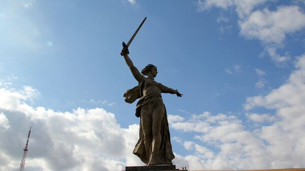 Памятник Родина Мать в Волгограде - Sputnik Армения