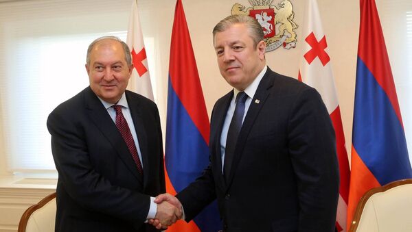 Президент Армении Армен Саркисян встретился с премьер-министром Грузии Георгием Квирикашвили (25 мая 2018). Тбилиси - Sputnik Армения