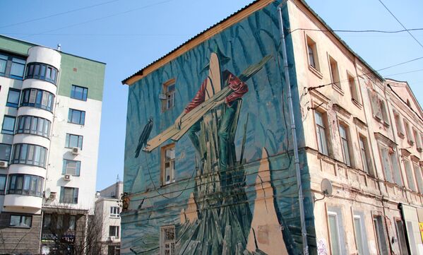 Произведение стрит-арта на жилом здании в исторической части Нижнего Новгорода Произведение стрит-арта на жилом здании в исторической части Нижнего Новгорода - Sputnik Армения