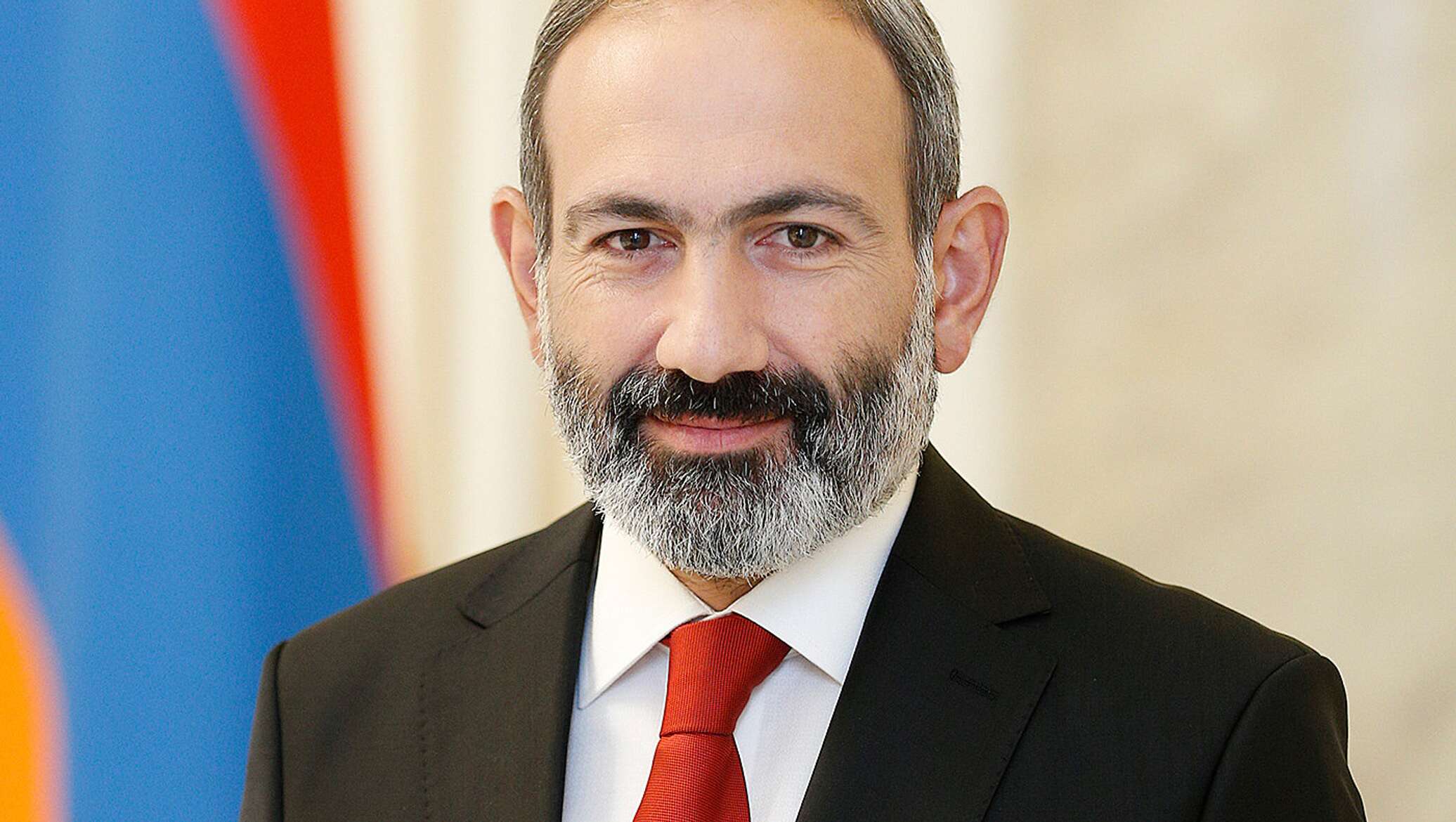 Никол пашинян. Nikol Pashinyan. Никол Пашинян Армения. Премьер министр Пашинян. Портрет Никола Пашиняна.