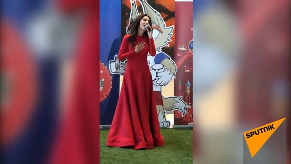 Певица Зара в штаб-квартире ООН в Нью-Йорке исполнила песню Дле Яман - Sputnik Армения