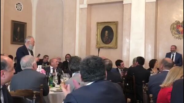 Я очень скучаю по Армении: Артур Чилингаров пообещал скоро приехать Я очень скучаю по Армении: Артур Чилингаров пообещал скоро приехать - Sputnik Армения