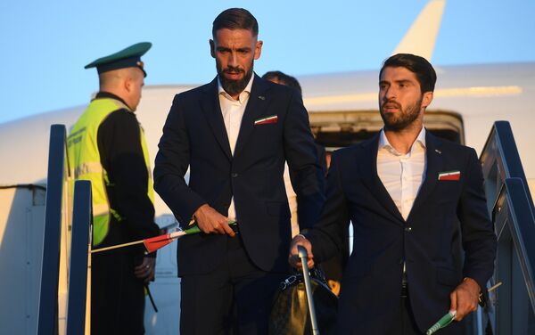 Футболисты сборной Ирана в аэропорту Внуково - Sputnik Армения