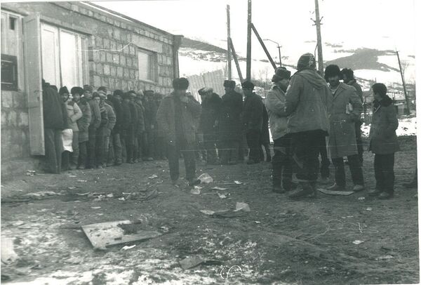 Город Спитак после землетрясения в 1988 году Город Спитак после землетрясения в 1988 году - Sputnik Արմենիա
