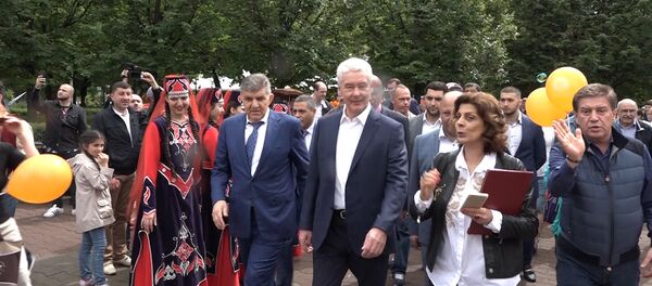 Московский многонациональный праздник АБРИКОС – 2018 отметили в Екатерининском парке - Sputnik Армения