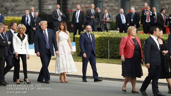 Премьер-министр Армении Никол Пашинян перед ужином стран-партнеров НАТО (11 июля 2018). Брюссель - Sputnik Արմենիա