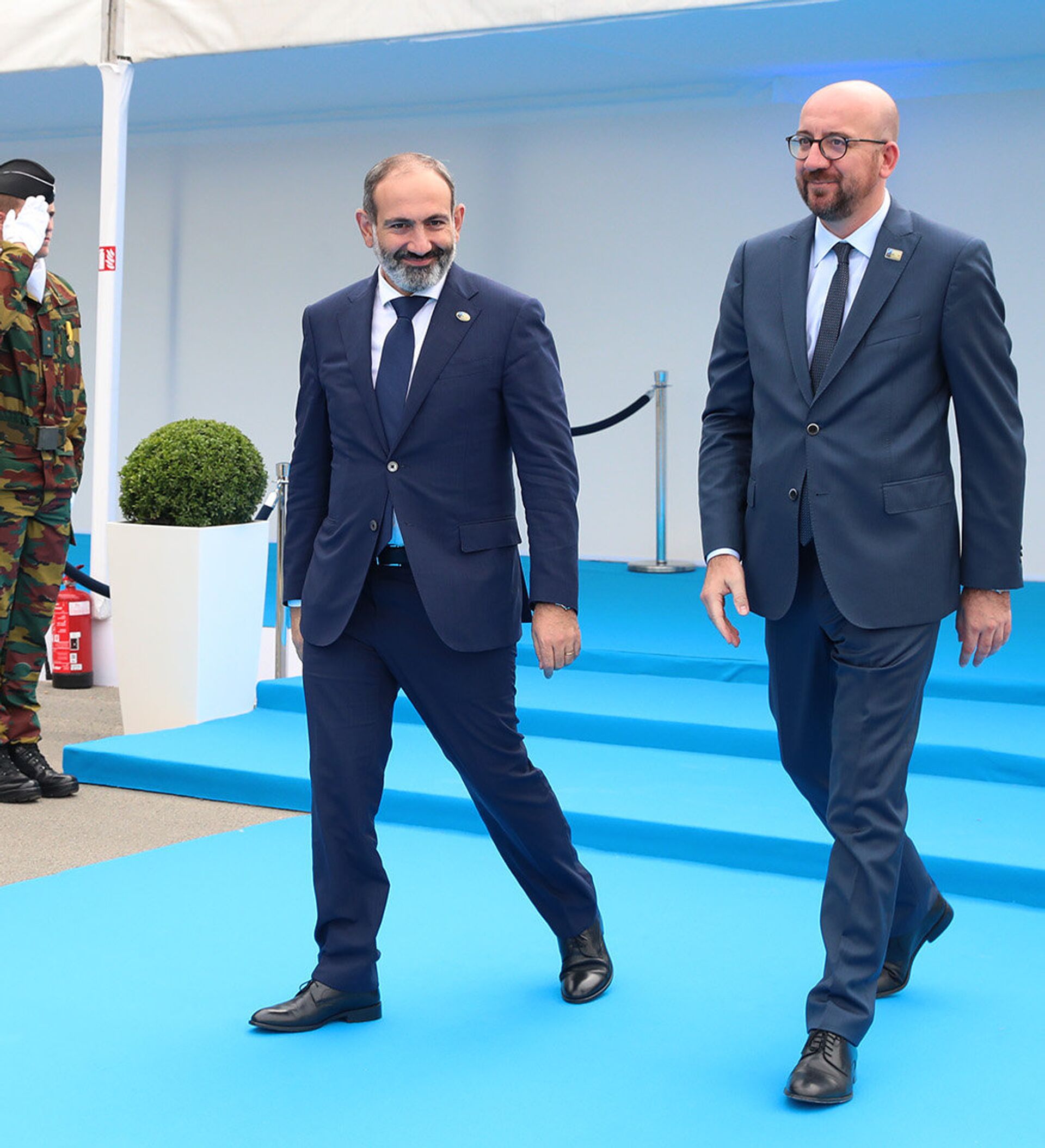 Армения в нато или нет. Пашинян и НАТО. Армения НАТО. Армяне в НАТО. Пашинян Столтенберг.