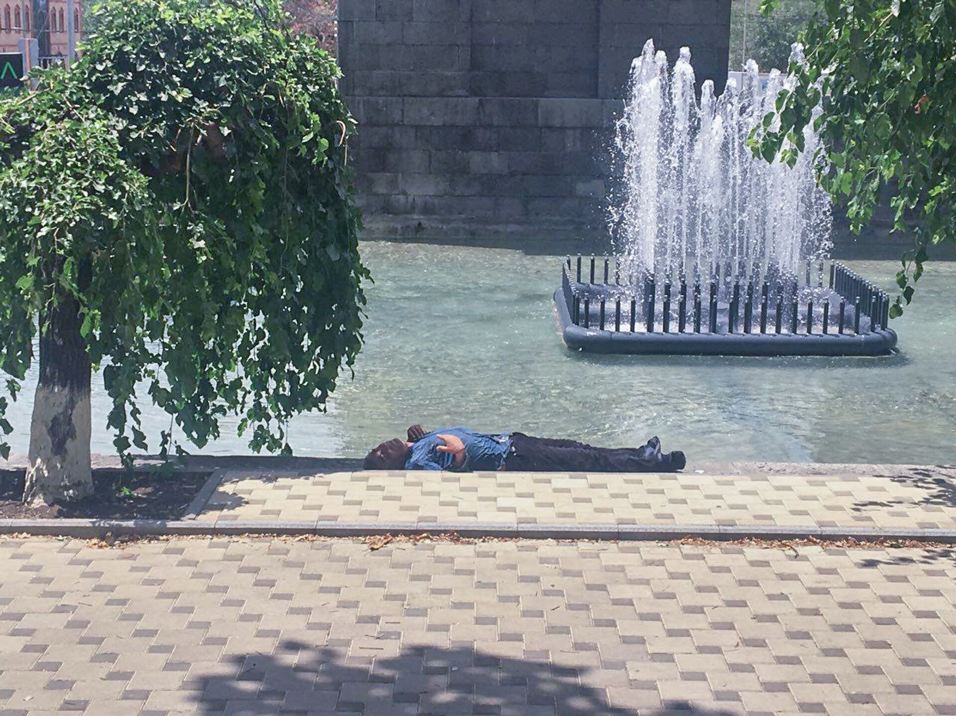 синоптик ереван. заснеженный ереван. синоптик ереван. ереван в январе. снег в армении.