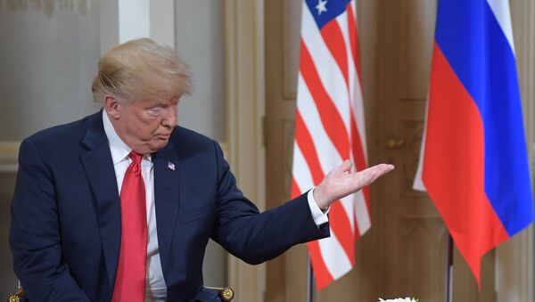 Президент США Дональд Трамп во время встречи с Президентом России Владимиром Путиным в президентском дворце (16 июля 2018). Хельсинки - Sputnik Армения