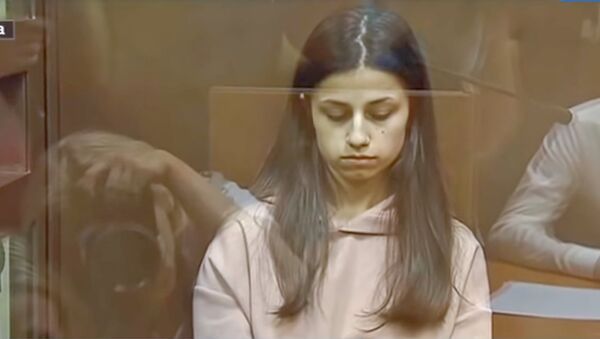 Ангелина Хачатурян в зале суда - Sputnik Армения