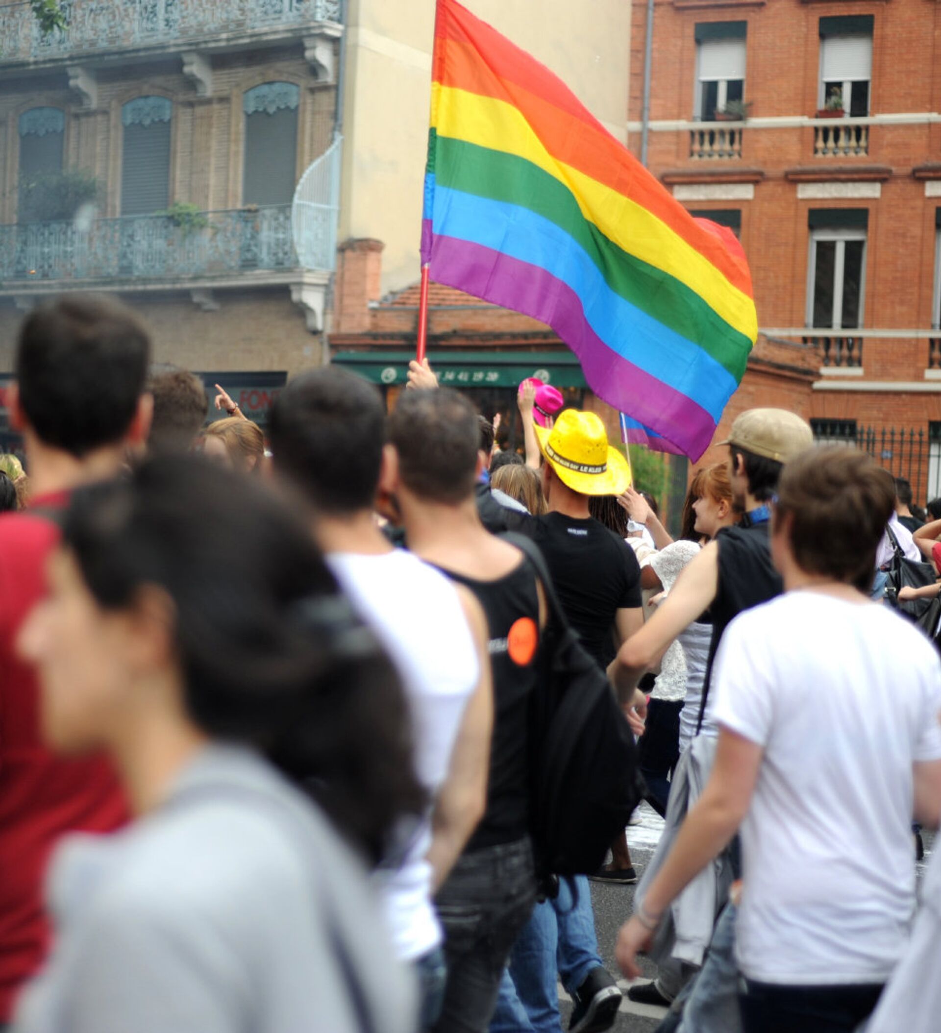 Приключения геев в армянской полиции: как ЛГБТ рассорили