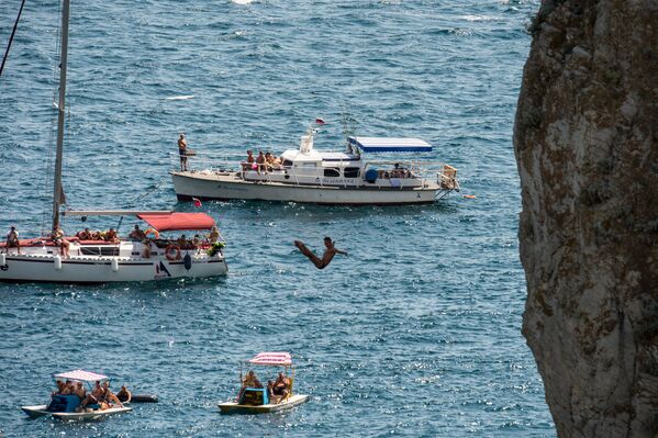 Freerate Cliff Diving World Cup քլիֆ դայվինգի մրցումներ Freerate Cliff Diving World Cup քլիֆ դայվինգի մրցումներ - Sputnik Արմենիա
