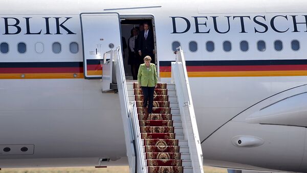 Канцлер Германии Ангела Меркель прибыла в Ереван (24 августа 2018). Аэропорт Звартноц - Sputnik Արմենիա