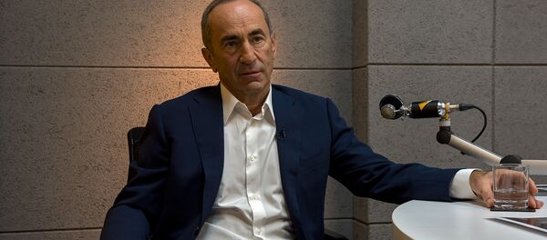 Второй президент Республики Армения Роберт Кочарян в гостях у Sputnik Армения - Sputnik Արմենիա