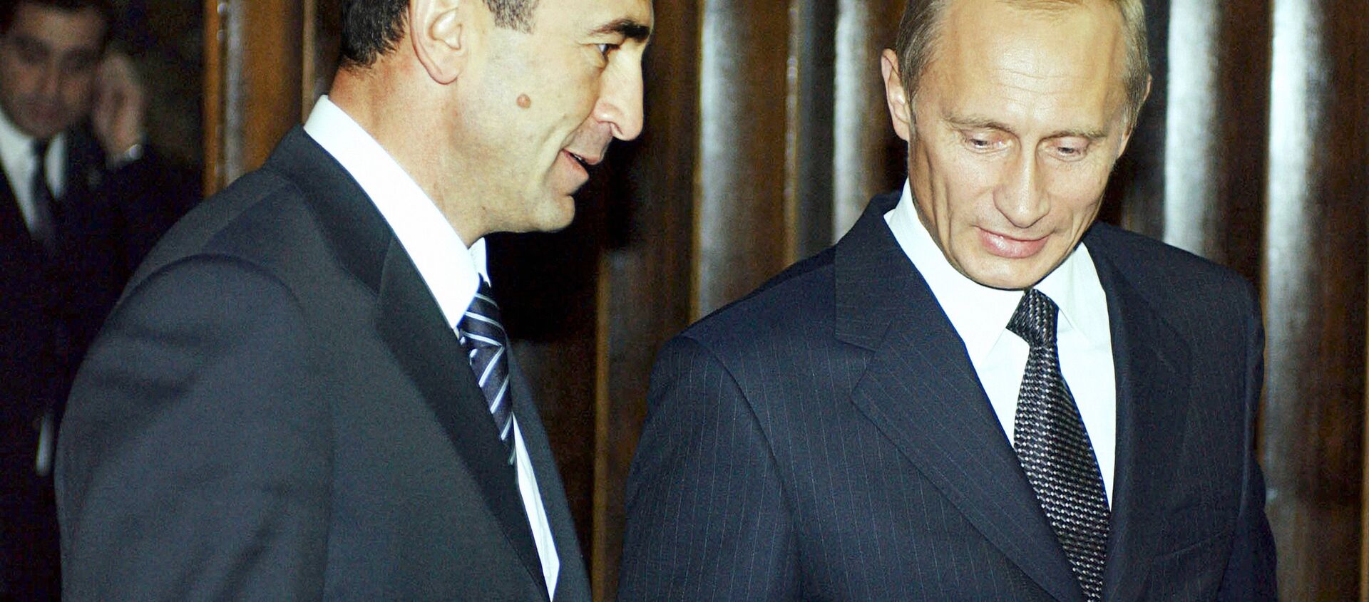 Президент РФ Владимир Путин, прибывший в Кишинев для участия в саммите СНГ, провел рабочую встречу с президентом Армении Робертом Кочаряном. - Sputnik Армения, 1920, 06.04.2021