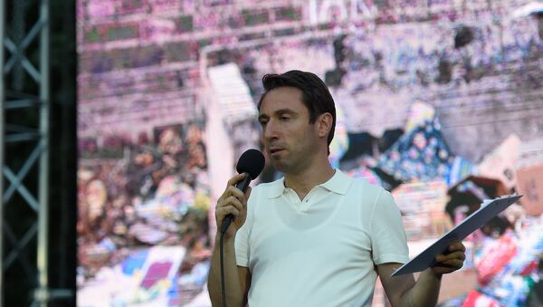 Айк Марутян на предвыборном митинге в административном районе Давташен (11 сентября 2018). Еревaн - Sputnik Армения