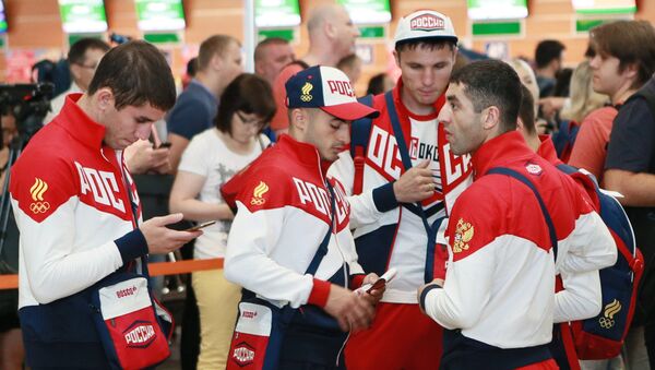 Спортсмены олимпийской сборной России по боксу Армен Закарян, Карен Арутюнян, Андрей Замковой и Михаил Алоян (слева направо) - Sputnik Армения