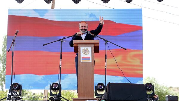 Премьер-министр Никол Пашинян принял участие в мероприятиях, посвященных 10-летию Возрождения Агарака - Sputnik Армения