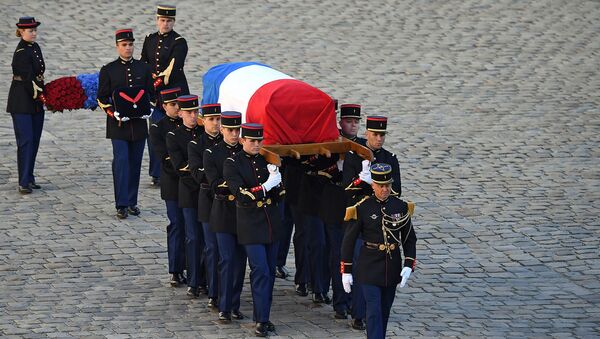 Церемония прощания с Шарлем Азнавуром (5 октября 2018). Париж - Sputnik Армения