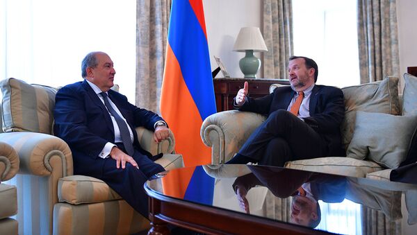 Президент Армен Саркисян провел прощальную встречу с послом США Ричардом Миллсом (13 октября 2018). Еревaн - Sputnik Армения