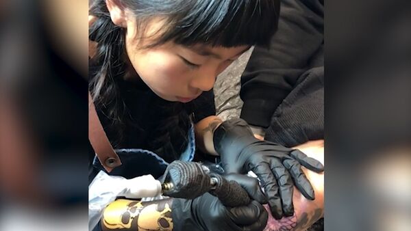 Девятилетняя татуировщица - Sputnik Արմենիա