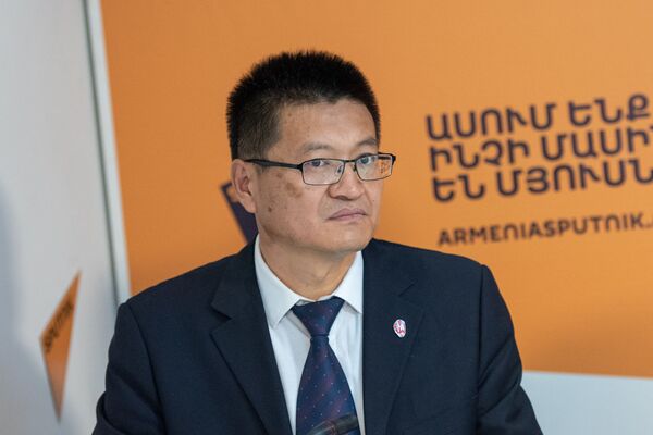Многомиллионные инвестиции: китайский бизнес откроет в Армении новое производство Многомиллионные инвестиции: китайский бизнес откроет в Армении новое производство - Sputnik Армения