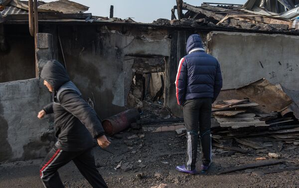 Հրդեհ Երևանում։ Այրվել է երկու տուն, մահացել է 3 մարդ - Sputnik Արմենիա