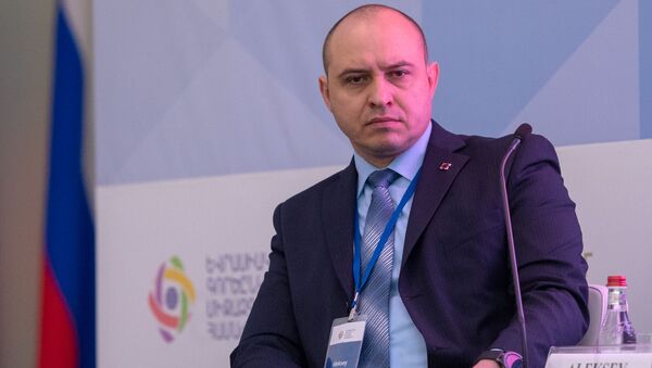 Алексей Иванов на международном форуме Евразийская неделя (23 октября 2018). Еревaн - Sputnik Армения