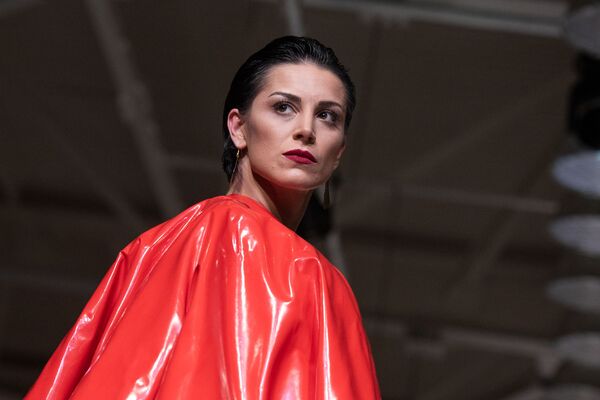 «Մերիդիան» էքսպո կենտրոնում Yerevan Fashion Week նորաձևության շաբաթն էր «Մերիդիան» էքսպո կենտրոնում Yerevan Fashion Week նորաձևության շաբաթն էր - Sputnik Արմենիա