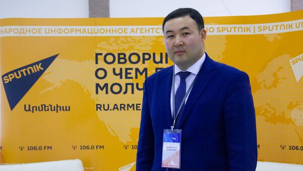 Шумкарбек Адилбек уулу, директор Агентства по продвижению инвестиций Кыргызской Республики - Sputnik Армения