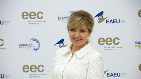 Эвелина Сидоренко, руководитель рабочей группы Госдумы РФ по оценкам рисков оборота криптовалюты. - Sputnik Армения