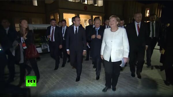 Ангела Меркель обратилась к Путину на русском после саммита в Стамбуле - Sputnik Армения