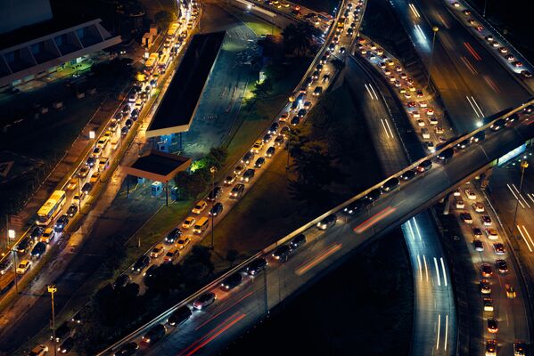 Движение по ночному шоссе в Панаме - Sputnik Армения