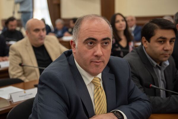 Заместитель мэра Еревана Сергей Арутюнян Заместитель мэра Еревана Сергей Арутюнян - Sputnik Արմենիա