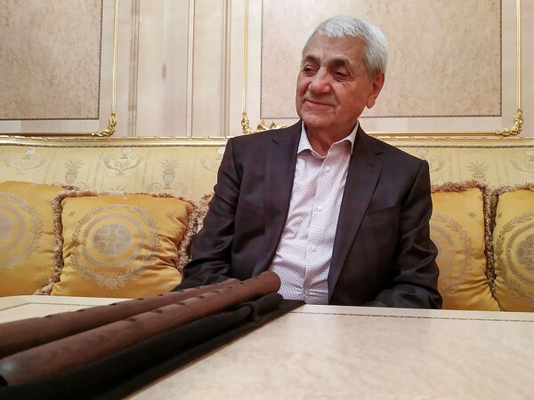 Ջիվան, սա աղոթք է, ոչ թե նվագ. ինչ են արել Սարոյանն ու Ստալինը դուդուկահարի ելույթից հետո Ջիվան, սա աղոթք է, ոչ թե նվագ. ինչ են արել Սարոյանն ու Ստալինը դուդուկահարի ելույթից հետո - Sputnik Արմենիա