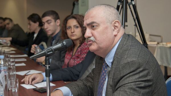 Глава исследовательско-аналитической общественной организации Интеграция и развитие Арам Сафарян - Sputnik Армения