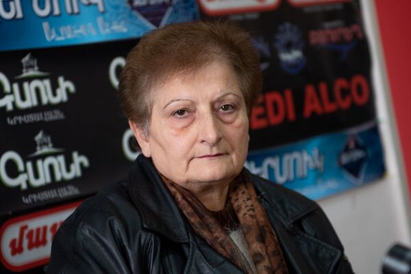 Властям наплевать: что сделал швеям Вова Гаспарян, а отдуваться Пашиняну Властям наплевать: что сделал швеям Вова Гаспарян, а отдуваться Пашиняну - Sputnik Армения