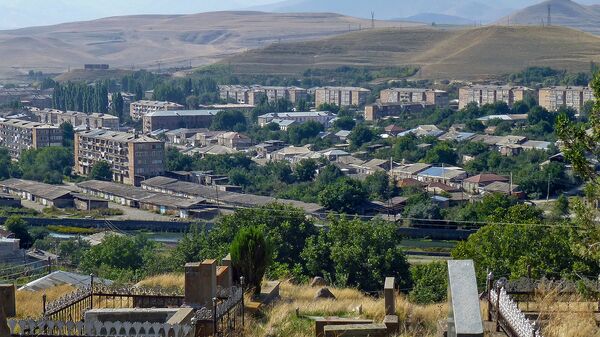 Вид на город Сисиан - Sputnik Армения