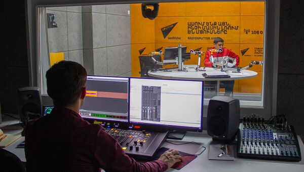 Практиканты в радио Sputnik - Sputnik Արմենիա