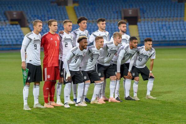 Сборная Германии по футболу (до 19 лет) на товарищеском турнире перед чемпионатом Европы (14 ноября 2018). Еревaн - Sputnik Армения