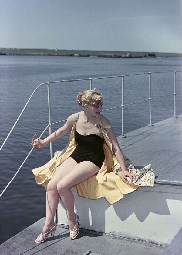Համադրություն ամառային հանգստի համար, լողազգեստ, 1956 թիվ - Sputnik Արմենիա