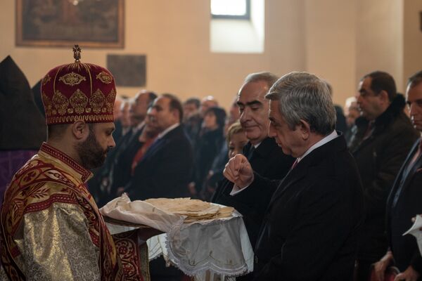Սուրբ ծննդյան պատարագ Մայր Աթոռ Սուրբ Էջմիածնում Սուրբ ծննդյան պատարագ Մայր Աթոռ Սուրբ Էջմիածնում - Sputnik Արմենիա