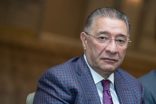 Пандемия коронавируса нависла над армянской экономикой Пандемия коронавируса нависла над армянской экономикой - Sputnik Армения