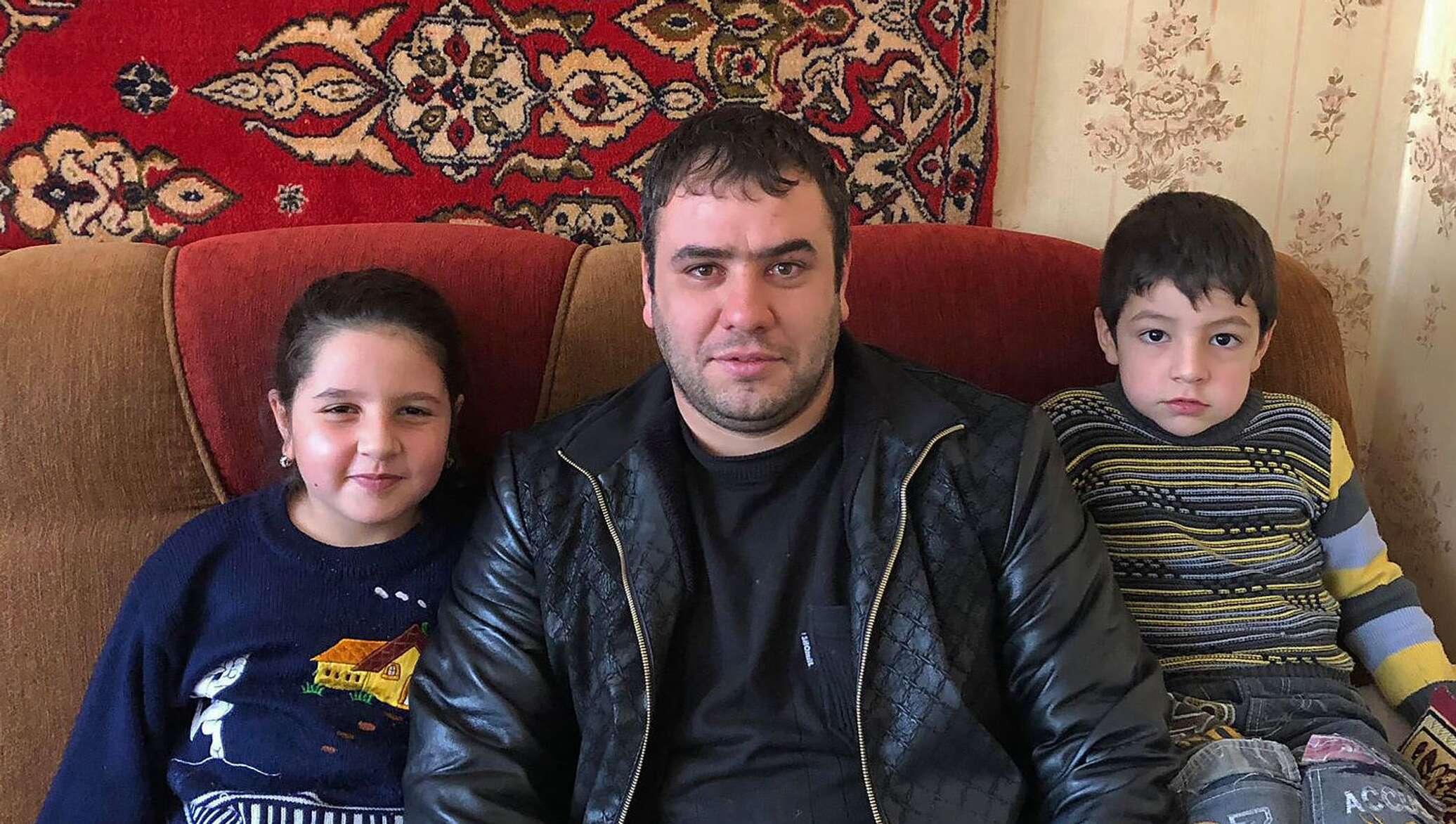 Арташ асатрян дети. Дети асатряна. Дети асатряна. Арташ асатрян дети. Сын тиграна асатряна.